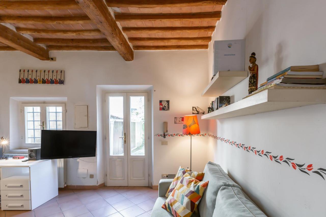 Cisanello Rock Apartment With Patio And Barbecue Pisa Luaran gambar